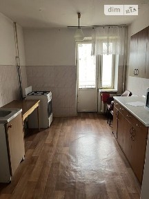 Здам в оренду кімнату на вул. Лук'янівська 65/67 довгостроково • ID 32431042