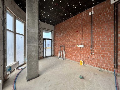 Без %! Приміщення 26.6м2 в прохідній зоні на в'їзді в ЖК Республіка