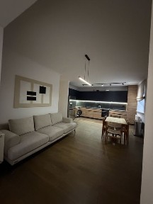 Оренда 2 кімнатної квартири по вулиці Національної Гвардії