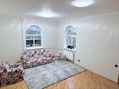 Будинок 340м. 7кімнат+15соток. документам 3роки. без коміссіі