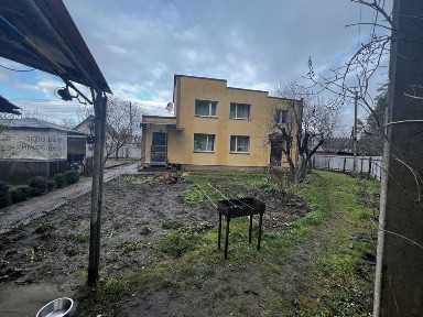 Продам садовий будинок з видом на сосновий ліс, смт Бабинці