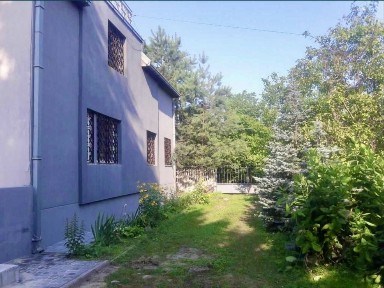 Оренда 3-х пов. БУДИНКУ-ДАЧІ у самому лісі