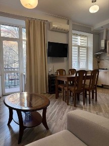 Оренда 2К квартири біля Бессарабського ринку.