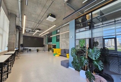 Без % Офіс з меблями, в стилі Loft, 900м,Open-space + кабінети. БЦ