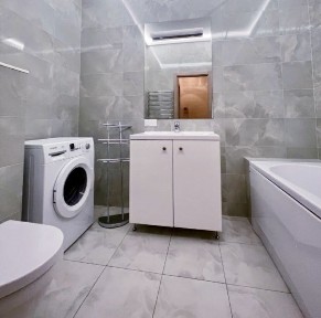 4 сп місця 1 поверх Холодна гора Вокзал