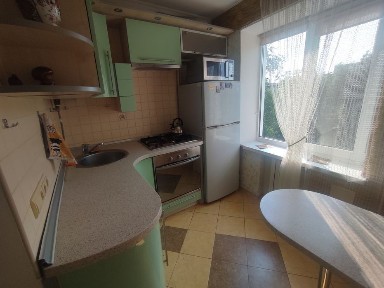 Здам гарну 2 кімнатну квартиру в районі Конкорду!