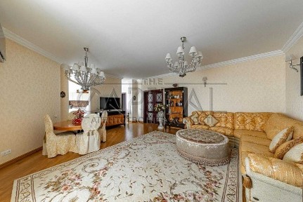 Продаж квартири, пров. Кудряшова, Солом'янський р-н