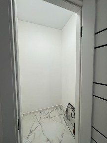 Однокімнатна швидкий виізд на Киів єоселя впо готівка новий ремонт