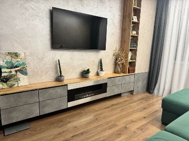 Продаж 2-км квартири проспект Юності 57