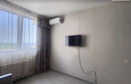 Сдам 1но комнатную квартиру в Традициях на Грушевского