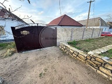 Баловне/Набережна 105м2 будинок і 17 соток землі приватизовані