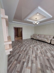 Просторная 2х комнатная квартира.