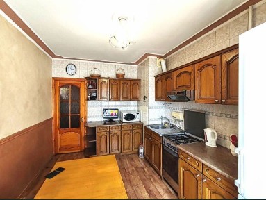 Сдам 3ком. кв. на Победе-4 (пр. Героев) за ТЦ Варус с ремонтом