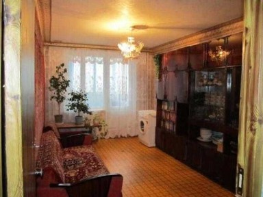 Продам 3 к. кв. 5-7 хвилин м. Холодна гора