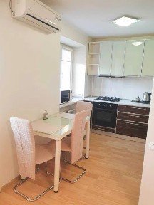 Продам 1-комнатную квартиру Дворец Спорта