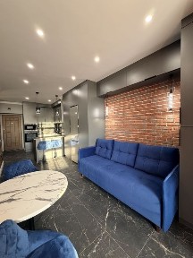 Продаж 2-кім. квартири в новобудові з ремонтом в. Т. Шевченка