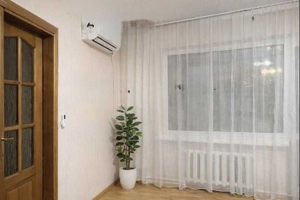 Затишна 1-кімнатна квартира подобово ‒ просп. Степана Бандери