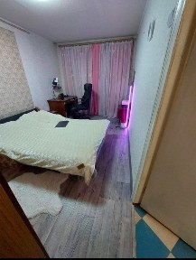 ПРОДАМ двокімнатну квартиру в м. Самар. Квартира розташована на 8-му