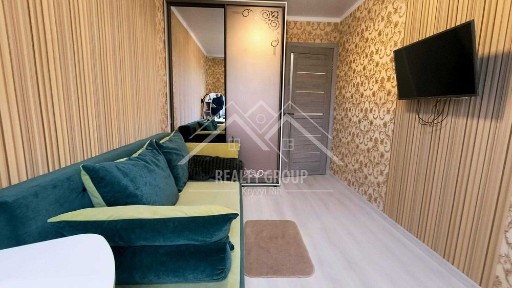 Продам 2к рн Космонавтів Е-СЕРТИФІКАТ