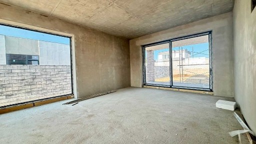 Сучасний одноповерховий будинок в елітному районі