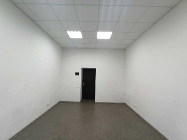 Від власника! Офіс 22 кв. м, Є. Гедройця, 6. М. Палац Україна. Без комісії