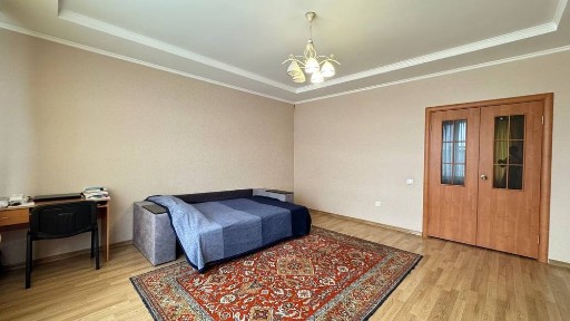 Оренда 1-кімнатної Довженка