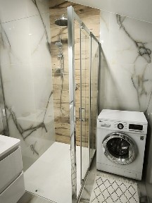 Перша здача! 2х кімн квартира Центр міста з сучасним ремонтом