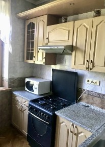 БЕЗ КОМІСІЇ. 2-К квартира. Сталінка. Поділ. Вул. Сирецька. Дорогожичі