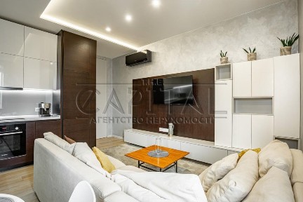 Продаж квартири, ЖК Royal Tower, вул Саксаганського, метро Олімпійська