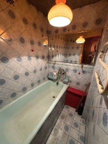 Продається 3-и кімнатна квартира по вул. Ореста Левицького