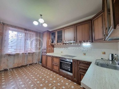 Продам 2 к квартиру у цегляному будинку Анни Ахматової, Григоренко