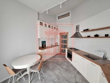 Без комісії‼️2-рівнева квартира дизайнер. ремонт, будинок бізнес класу