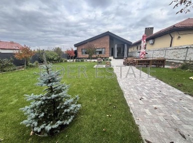 Продаж будинку в Ужгороді