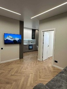 Cдам квартиру в ЖК 61 Жемчужене, кухня-студия и спальня