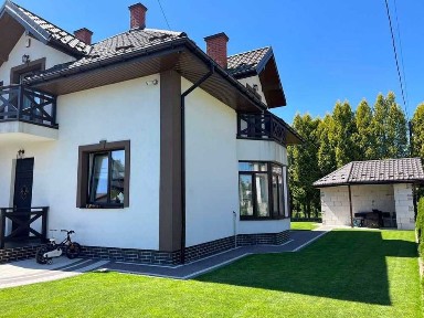 Оренда гарного та просторого будинку в Брюховичах