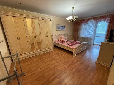 Фонтан трехкомнатная квартира на Педагогическая