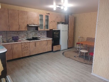 Сдам свой дом в Решетиловка [с. Мьякеньковка). 7 км от центра.