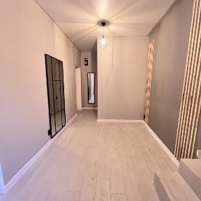 Продаж комерційного приміщення у Центрі міста