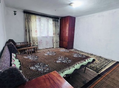 Продам будинок в Тячеві