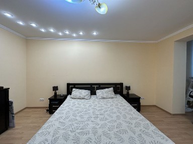 Вільна! 1-кімнатна кв у новобудові по вул Товариській