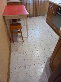 Продаю трехкомнатную квартиру с автономкой на 98 квартале