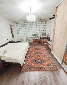 ПРОДАМ 2-кімнатну квартиру в м. Самар. Квартира розташована на 7-му п