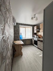 Продаж 2-х кв. З роздільними и кімнатами