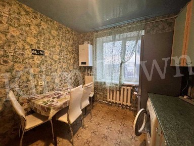 Здається 3 кімнатна квартира з автономним опаленням в р-ні вокзалу