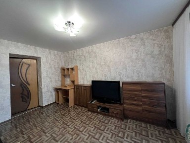 Оренда 2 к. квартири з меблями та технікою, свіжий косметичний ремонт