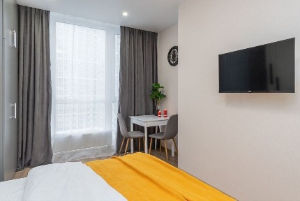 Без КОМИССИИ РИЄЛТОРУ! Вишняковская 4, 5 эт, Харьковская, Позняки