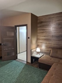 Здпється в оренду 1 на кв-ра біля Сільпо по Минайській вулиці