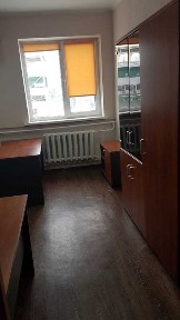 Оболонь. Здам 4 маленькі кабінети. Окремо чи разом. Н. Ф.