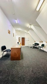 Поділ біля ЖК Podil Plaza & Residence офіс 150 м2 Додатково склад 50 м