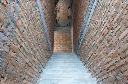 Продам Комерційне Фасадне приміщення! Перша лінія!